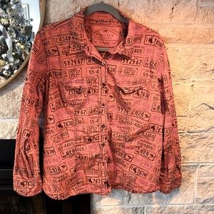 Barnfly license plate vintage button down shirt. Worn once.